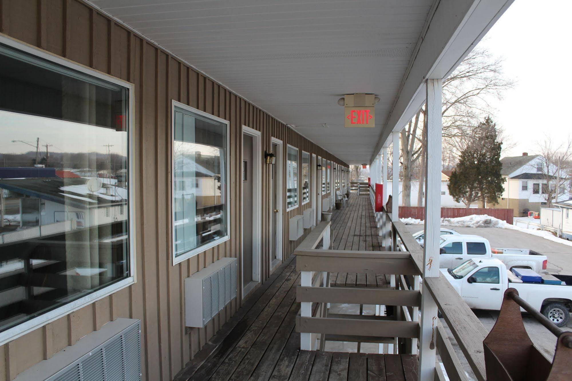 Brown'S Motel Aberdeen Esterno foto